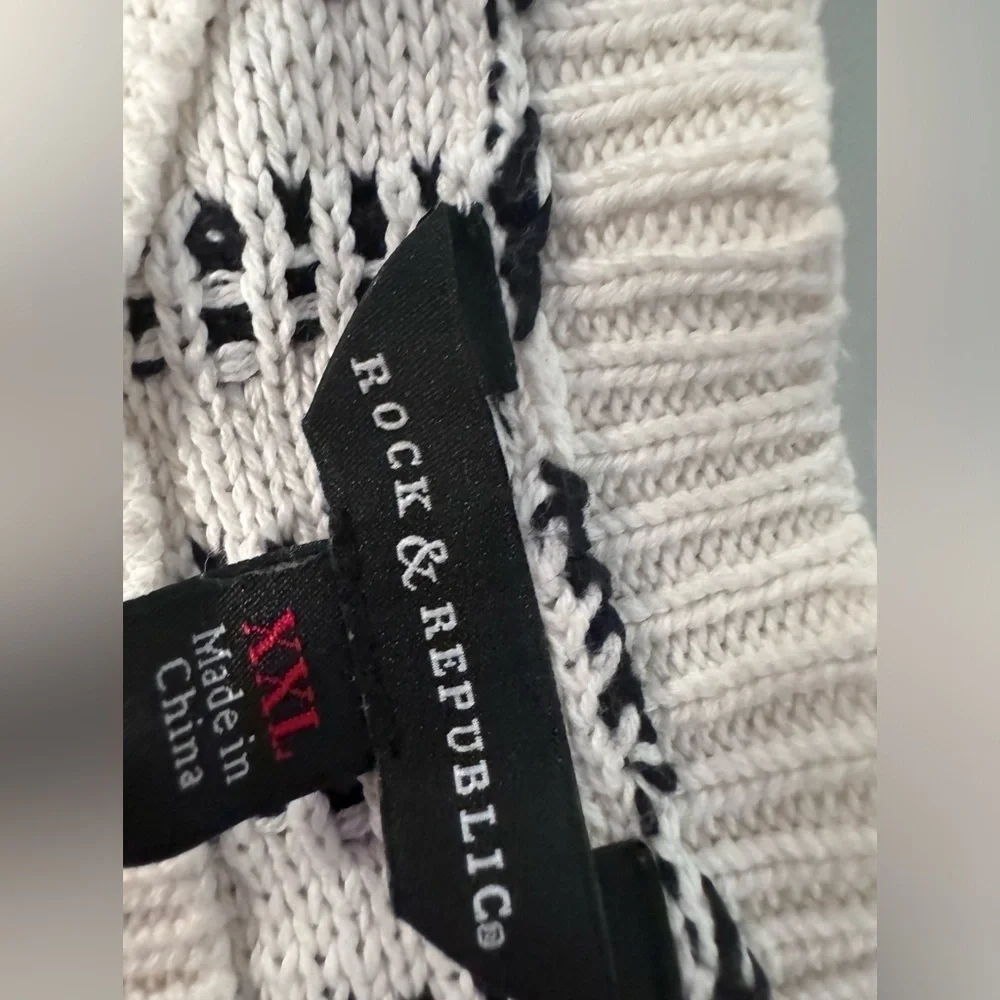 Rock & Republic Sweater Ivory Black Striped Long Sleeve, Size XXL